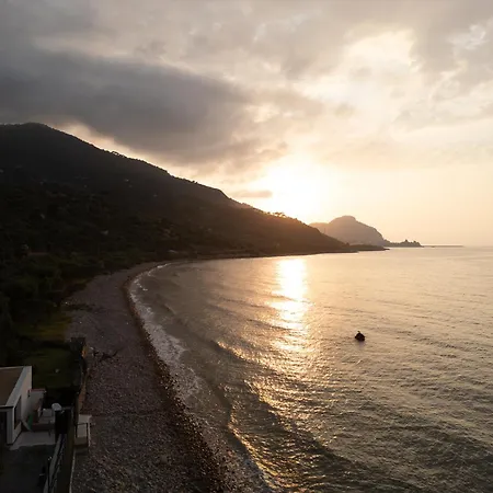 La Plaja Tatil Evi Cefalù